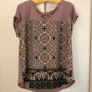 Maurice’s XL shirt